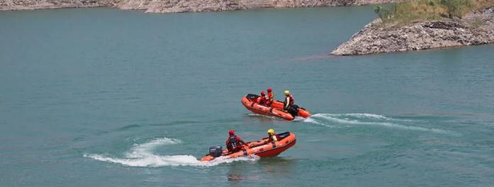 “汛”練進行時,特勤大隊扎實開展水域救援專項訓練
